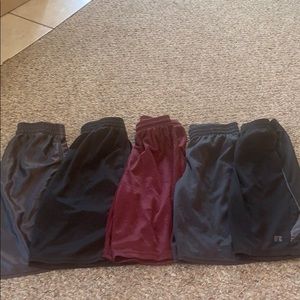 5 pairs of boys athletic shorts. Size large 10/12